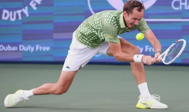 开云体育官方网址-中东局势紧张！多位网球名将被困，前世界第一恐无缘第五大满贯