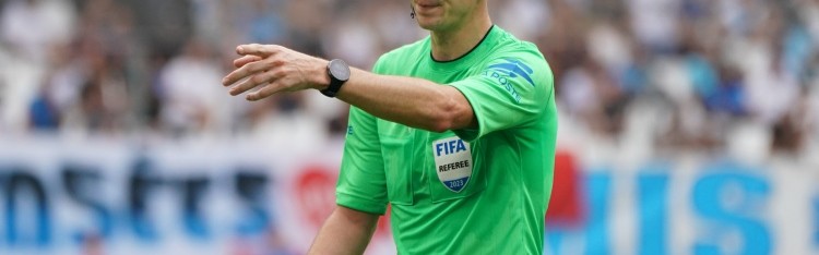 开云体育官方网址-巴萨VS纽卡欧冠1/8决赛裁判：法国裁判组领衔，主裁判弗朗索瓦