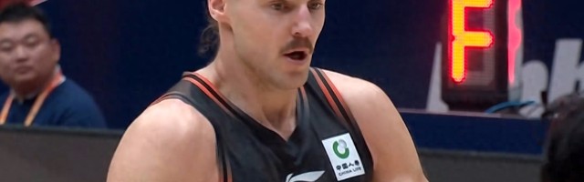 开云体育官方网址-山东男篮苦战险胜福建，斯蒂尔再取全队最高分，高诗岩被驱逐|山东队|珀塞尔|郭凯|福建队|乔-约翰逊_新浪体育_新浪新闻