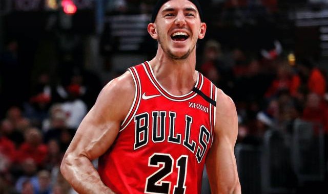 开云体育官方网址-卡鲁索透露签约细节 降低标准湖人仍不愿匹配合同